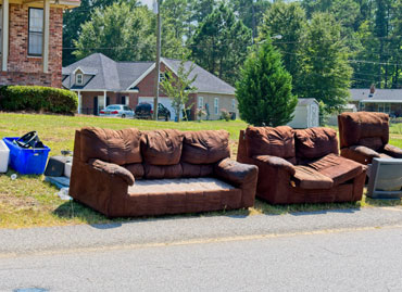 Entrümpelung & Räumungen Entrümpelung & Räumungen